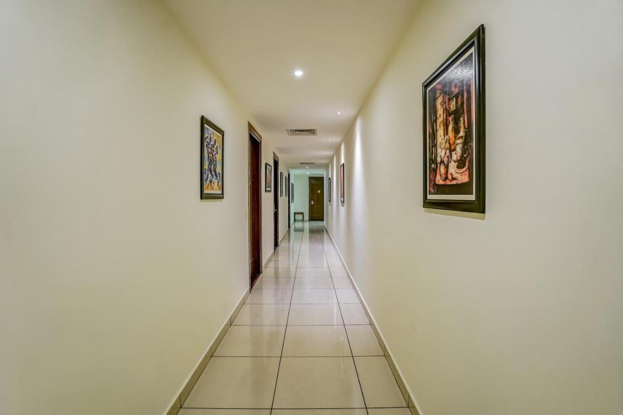 Townhouse 552Hotel Royal Court 贾朗达尔 外观 照片