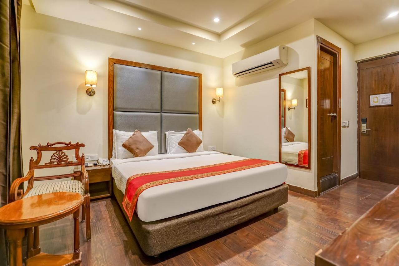 Townhouse 552Hotel Royal Court 贾朗达尔 外观 照片